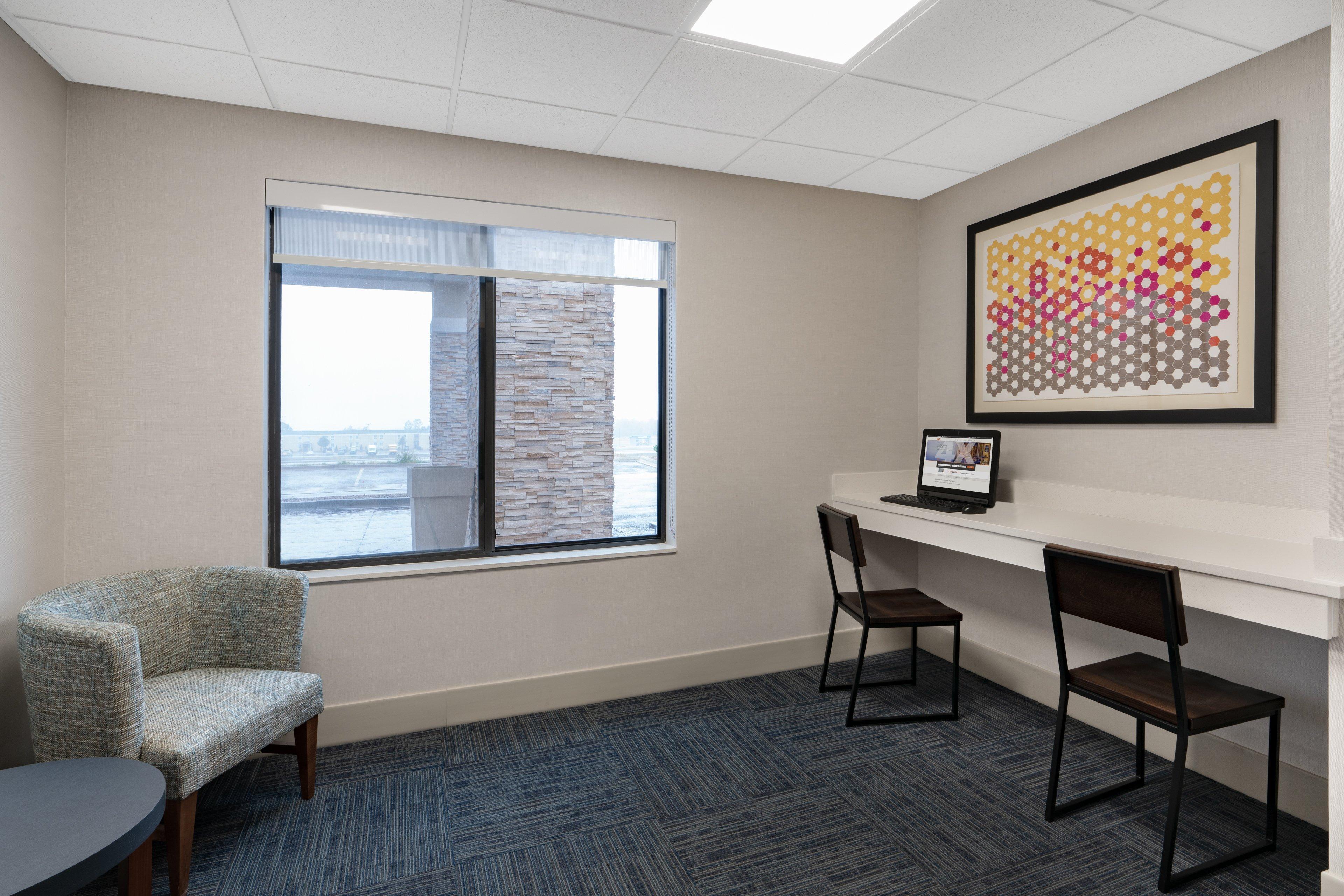 Holiday Inn Express & Suites Trinidad By Ihg Exterior foto
