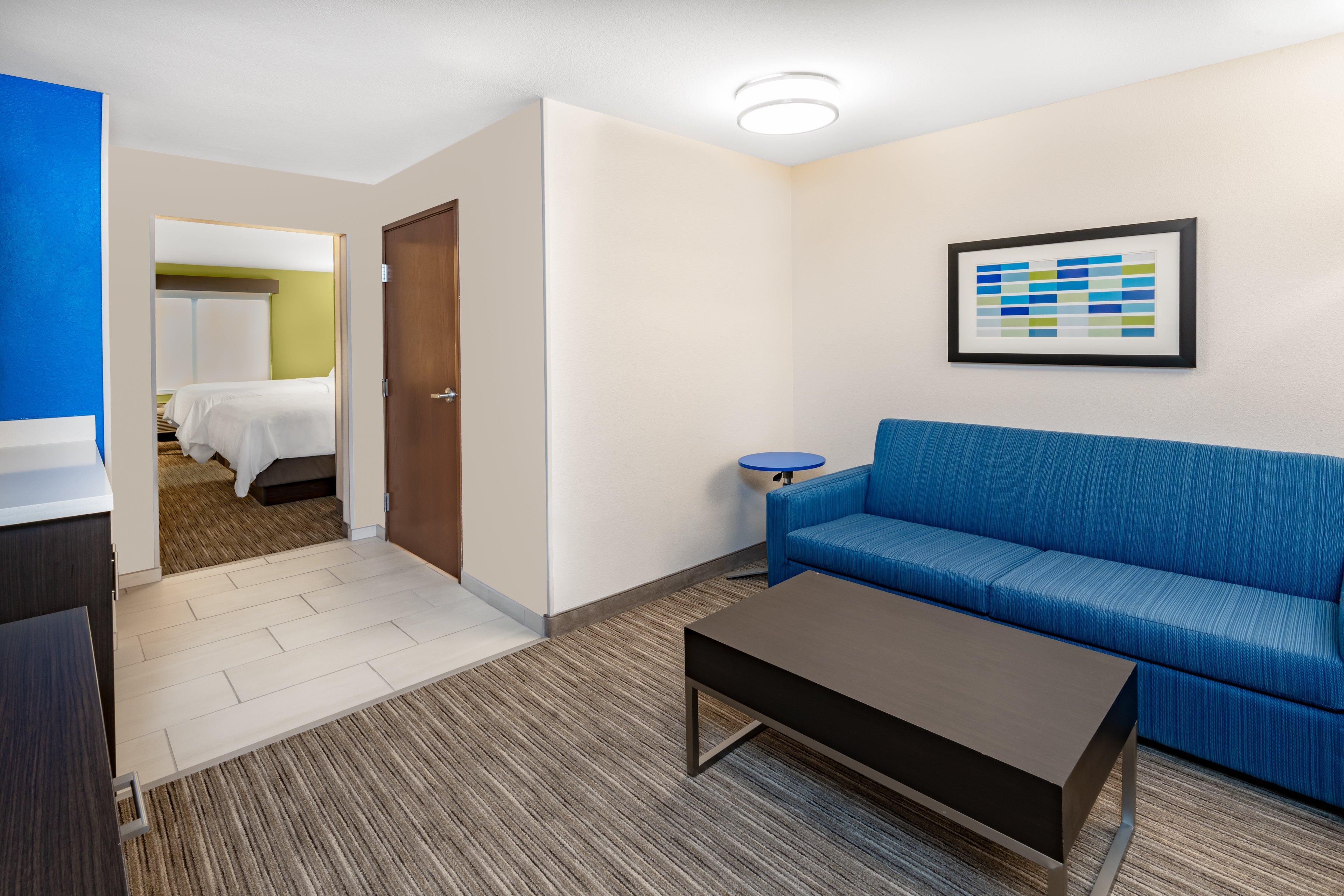 Holiday Inn Express & Suites Trinidad By Ihg Exterior foto